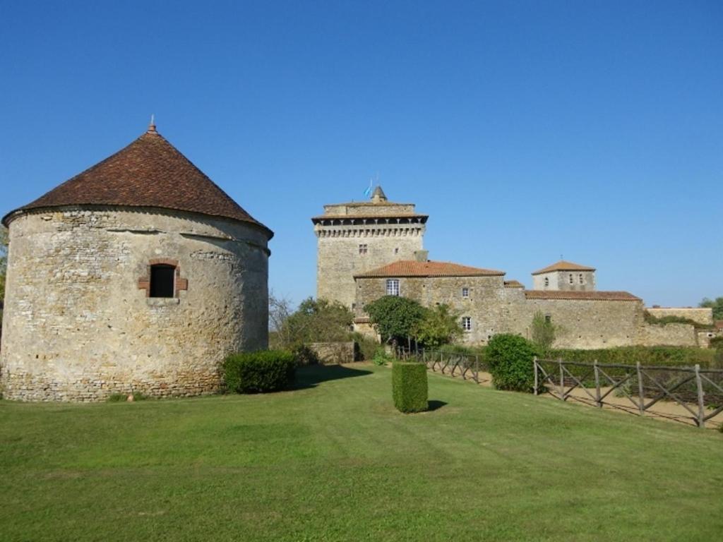 Holiday Home La Brijopa Bazoges-en-Pareds Экстерьер фото